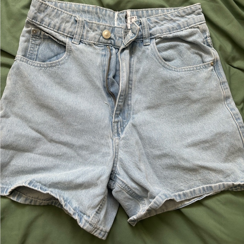 princess poly jean mom shorts!
